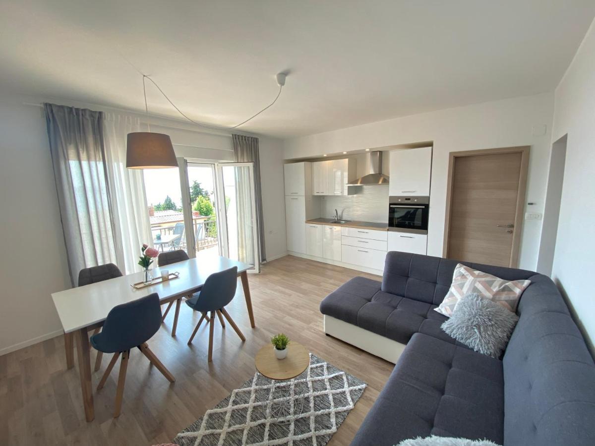 Apartman Irena 2 Dramalj Exteriér fotografie